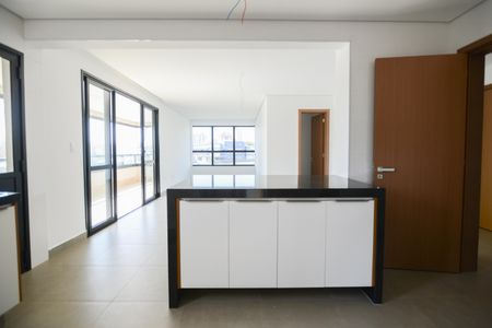 Apartamento para alugar com 144m², 3 quartos e 2 vagasCozinha