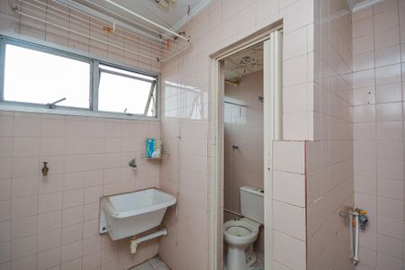 Apartamento para alugar com 71m², 3 quartos e 1 vagaÁrea de Serviço