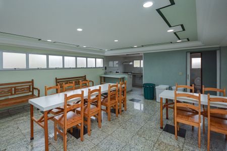 Apartamento para alugar com 71m², 3 quartos e 1 vagaÁrea comum - Salão de festas