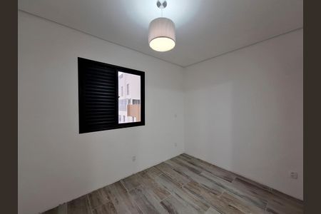 Apartamento à venda com 128m², 3 quartos e 1 vaga Apartamento à venda com 128m², 3 quartos e 1 vagaQuarto 2