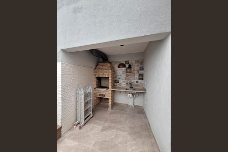 Apartamento à venda com 128m², 3 quartos e 1 vaga Apartamento à venda com 128m², 3 quartos e 1 vagaChurrasqueira