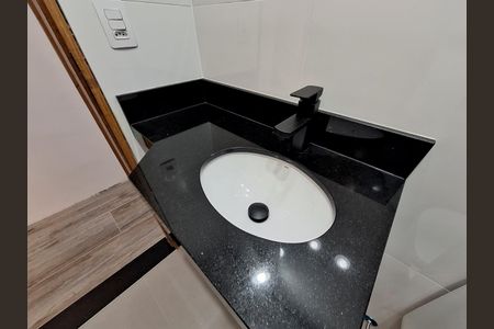 Apartamento à venda com 128m², 3 quartos e 1 vaga Apartamento à venda com 128m², 3 quartos e 1 vagaBanheiro