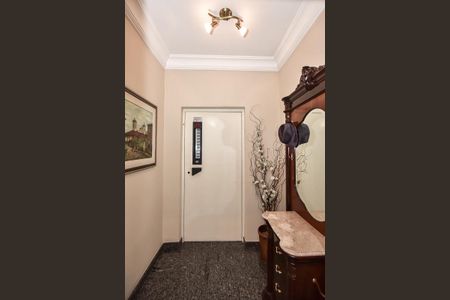 Apartamento à venda com 170m², 3 quartos e 3 vagasHall Privativo