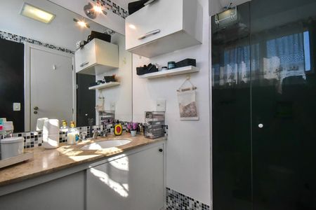 Apartamento à venda com 170m², 3 quartos e 3 vagasBanheiro Suíte 2