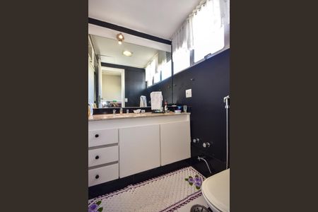 Apartamento à venda com 170m², 3 quartos e 3 vagasBanheiro da Suíte 3