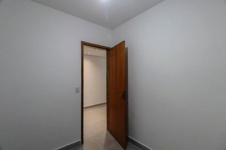 Quarto 1 de apartamento à venda com 2 quartos, 38m² em São Lucas, São Paulo