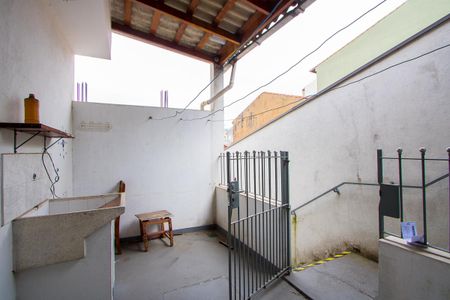 Casa para alugar com 60m², 1 quarto e 1 vagaÁrea de serviço