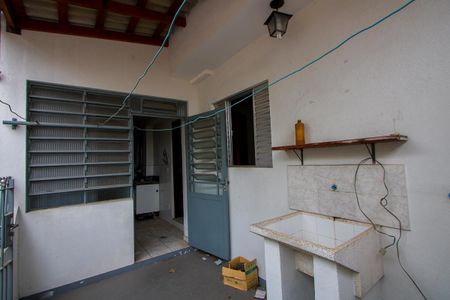Casa para alugar com 60m², 1 quarto e 1 vagaÁrea de serviço