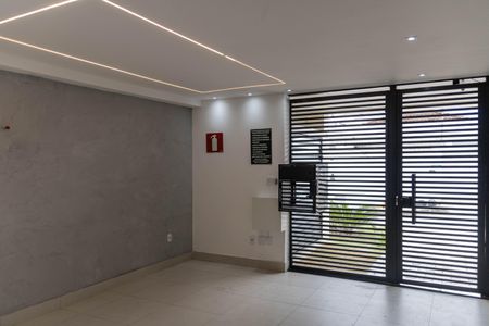 Apartamento à venda com 77m², 2 quartos e 1 vaga