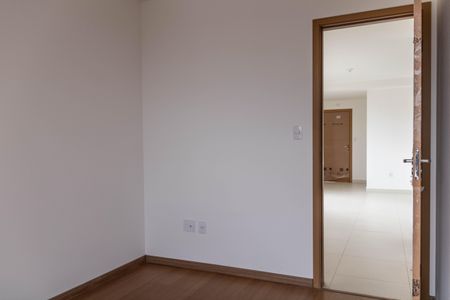 Apartamento à venda com 2 quartos, 77m² em Alto Barroca, Belo Horizonte