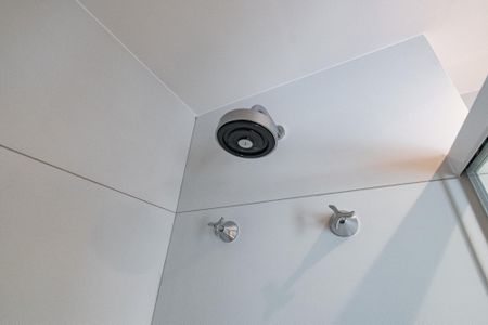 Apartamento para alugar com 68m², 2 quartos e 1 vaga Apartamento para alugar com 68m², 2 quartos e 1 vagaBanheiro