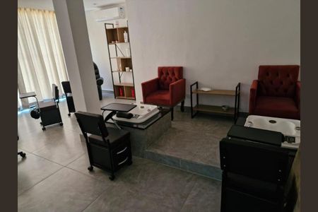 Casa à venda com 600m², 4 quartos e 4 vagasFoto 09