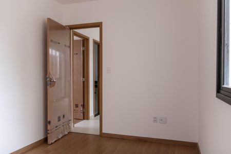 Suíte de apartamento à venda com 2 quartos, 83m² em Alto Barroca, Belo Horizonte