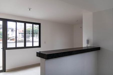 Apartamento à venda com 83m², 2 quartos e 1 vaga