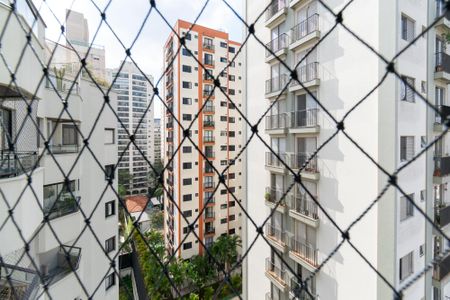 Apartamento à venda com 166m², 4 quartos e 2 vagasVista da Suíte 2
