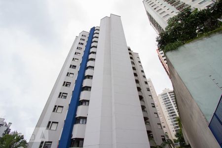 Apartamento à venda com 166m², 4 quartos e 2 vagasFachada