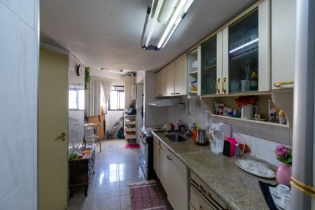 Apartamento à venda com 166m², 4 quartos e 2 vagasCozinha