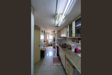 Apartamento à venda com 166m², 4 quartos e 2 vagasCozinha