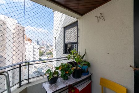 Apartamento à venda com 166m², 4 quartos e 2 vagasVaranda