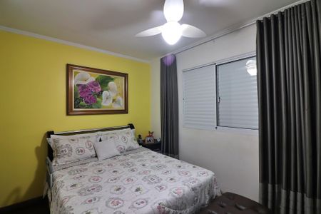 Casa de condomínio à venda com 205m², 3 quartos e 2 vagasSuíte