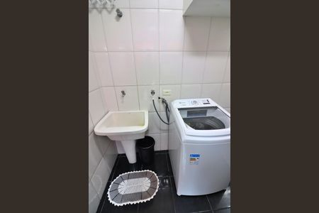 Casa de condomínio à venda com 205m², 3 quartos e 2 vagasÁrea de Serviço