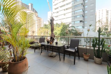 Apartamento à venda com 102m², 1 quarto e 1 vagaSacada