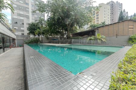 Apartamento à venda com 102m², 1 quarto e 1 vagaÁrea comum - Piscina