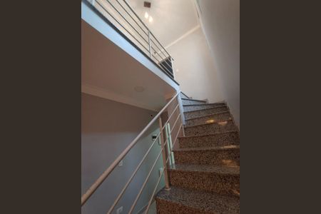 Casa à venda com 114m², 3 quartos e 4 vagas Casa à venda com 114m², 3 quartos e 4 vagasFoto 01