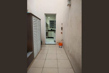 Casa à venda com 114m², 3 quartos e 4 vagas Casa à venda com 114m², 3 quartos e 4 vagasFoto 01