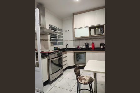 Casa à venda com 114m², 3 quartos e 4 vagas Casa à venda com 114m², 3 quartos e 4 vagasFoto 01