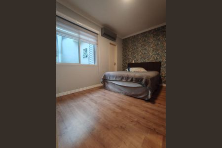 Casa à venda com 114m², 3 quartos e 4 vagas Casa à venda com 114m², 3 quartos e 4 vagasFoto 01