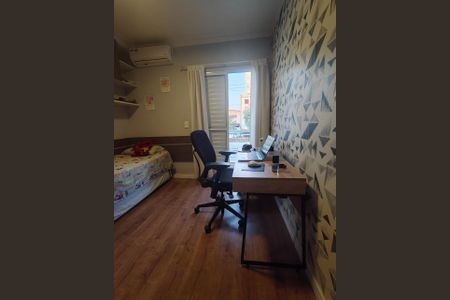 Casa à venda com 114m², 3 quartos e 4 vagas Casa à venda com 114m², 3 quartos e 4 vagasFoto 01