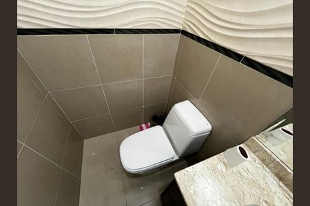 Casa à venda com 228m², 3 quartos e 5 vagasLavabo