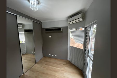 Casa à venda com 228m², 3 quartos e 5 vagasQuarto Suíte 3