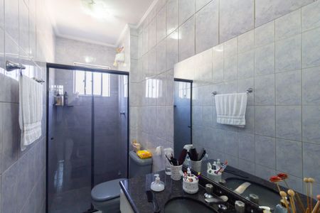 Apartamento à venda com 47m², 2 quartos e 1 vaga Apartamento à venda com 47m², 2 quartos e 1 vagaBanheiro