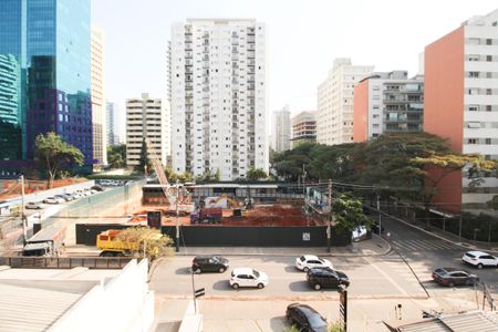 Apartamento para alugar com 45m², 1 quarto e sem vaga Apartamento para alugar com 45m², 1 quarto e sem vagaVista