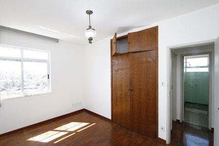 Apartamento à venda com 93m², 3 quartos e 1 vagaQuarto 3