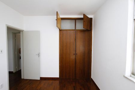 Apartamento à venda com 93m², 3 quartos e 1 vagaQuarto 2