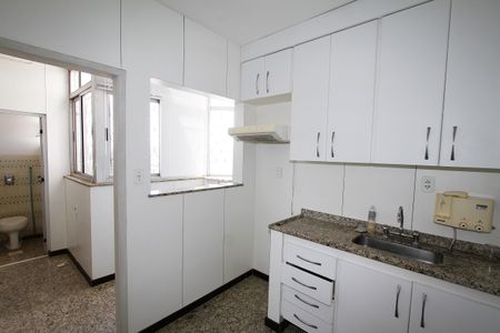 Apartamento à venda com 93m², 3 quartos e 1 vagaCozinha