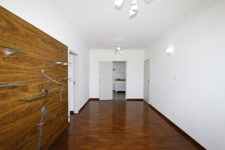 Apartamento à venda com 93m², 3 quartos e 1 vagaSala
