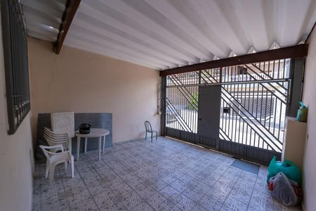 Garagem de casa à venda com 2 quartos, 80m² em Cangaiba, São Paulo