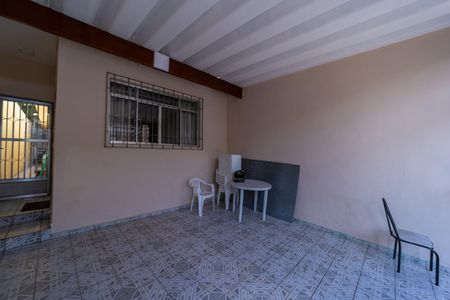 Garagem de casa à venda com 2 quartos, 80m² em Cangaiba, São Paulo