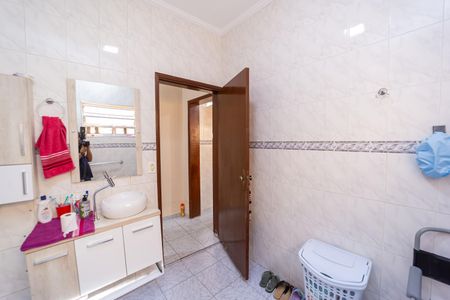 Banheiro de casa à venda com 2 quartos, 80m² em Cangaiba, São Paulo