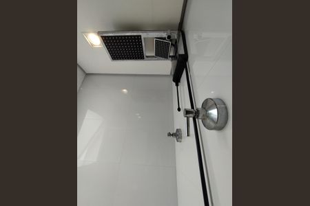 Casa à venda com 140m², 3 quartos e 2 vagas Casa à venda com 140m², 3 quartos e 2 vagasBanheiro Social