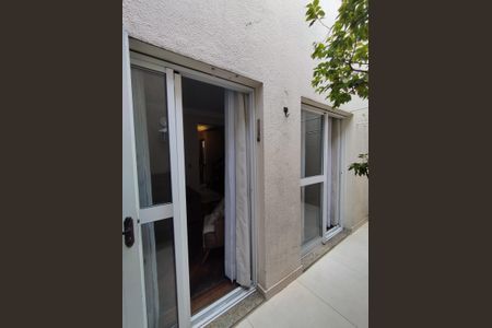 Casa à venda com 140m², 3 quartos e 2 vagas Casa à venda com 140m², 3 quartos e 2 vagasVaranda da Sala