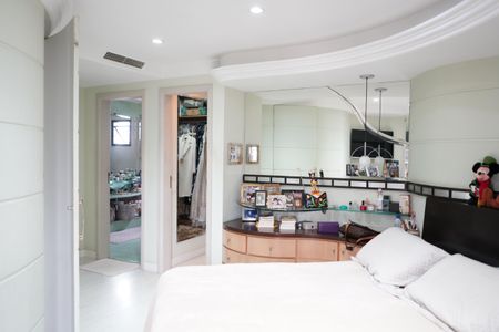 Suíte 1 de apartamento à venda com 2 quartos, 139m² em Tatuapé, São Paulo