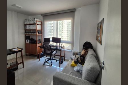 Apartamento para alugar com 250m², 4 quartos e 1 vaga Apartamento para alugar com 250m², 4 quartos e 1 vagaQuarto 2