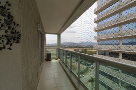 Varanda da Sala de apartamento para alugar com 4 quartos, 250m² em Jacarepaguá, Rio de Janeiro