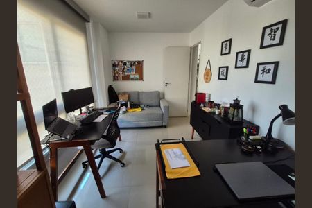 Apartamento para alugar com 250m², 4 quartos e 1 vaga Apartamento para alugar com 250m², 4 quartos e 1 vagaQuarto 2