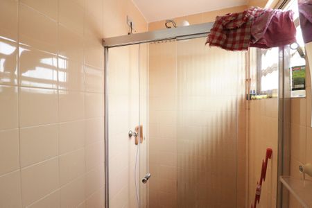 Casa à venda com 150m², 3 quartos e 2 vagasBanheiro da Suíte